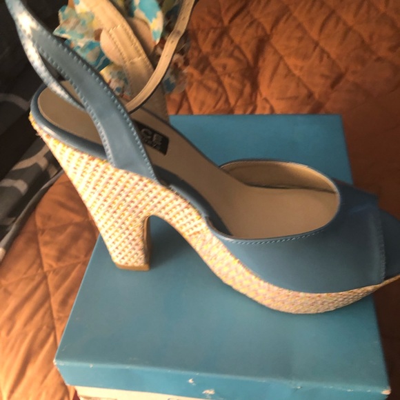 Wedges - Picture 5 of 8